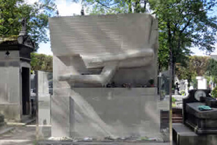 Top of hill: Oscar Wilde grave at Pere Lachaise Cemetery