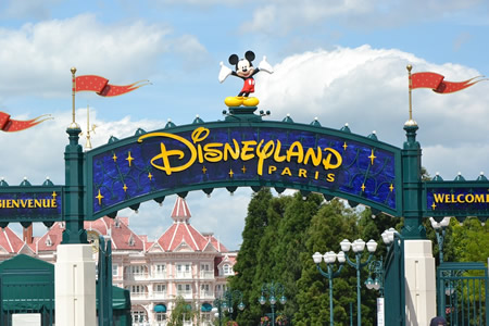 Disneyland Paris ticket prices, Paris coach hotel