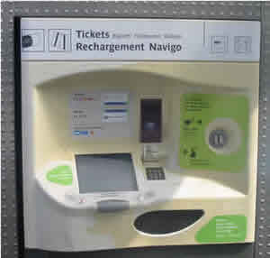 Paris Metro ticket machine