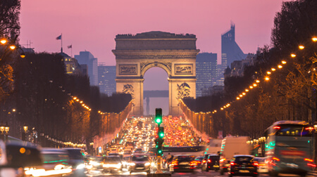 Visit the Champs Elysées and the Arc de Triomphe in Paris - New