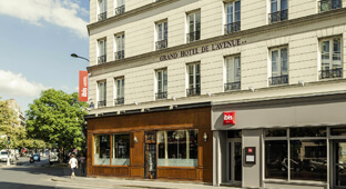 ibis Paris Avenue de la Republique Hotel